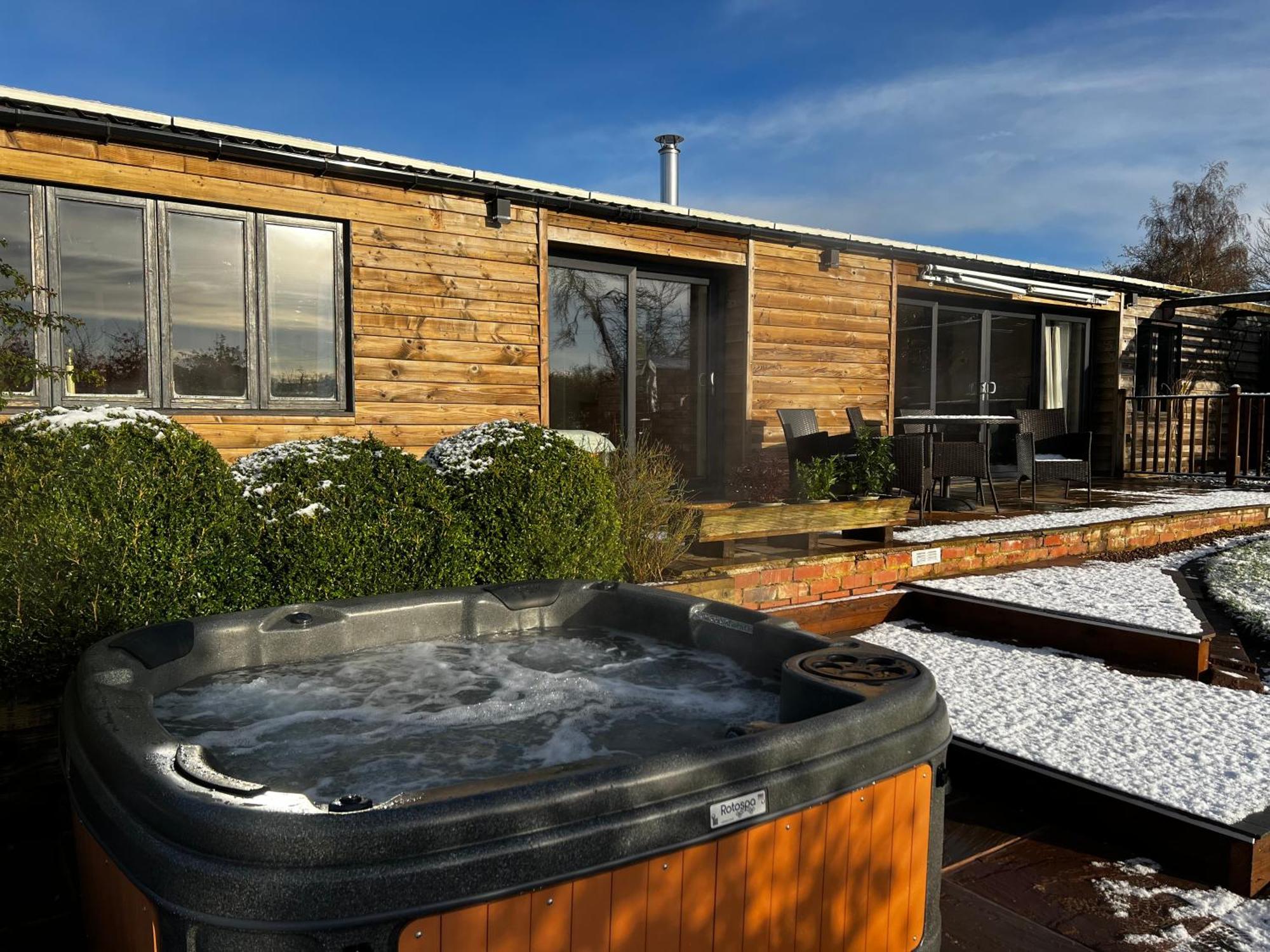 Meadow Barn Villa Hereford Exterior photo